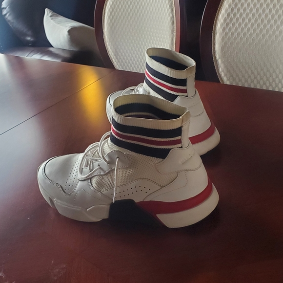 Mark Nason runners - Picture 2 of 6